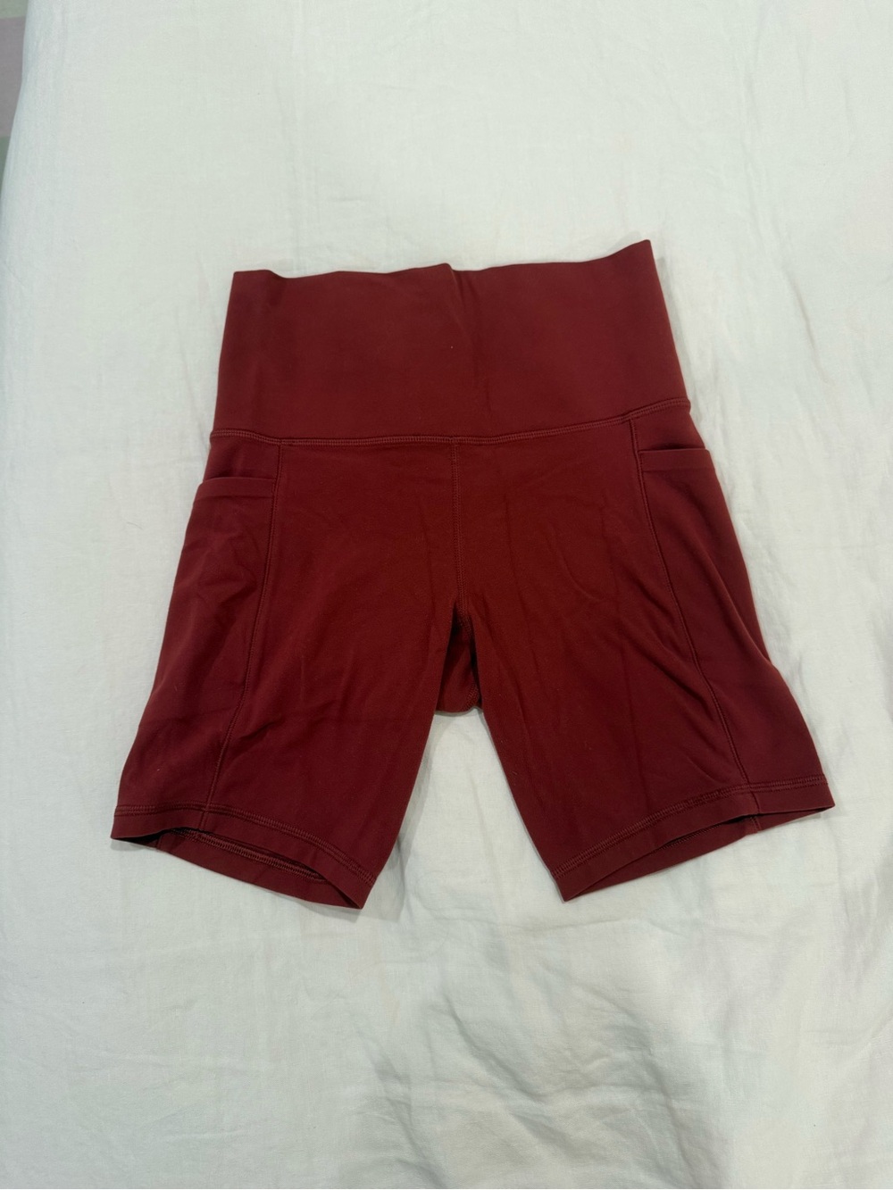 Athleta Salutation Stash 7in Biker Shorts